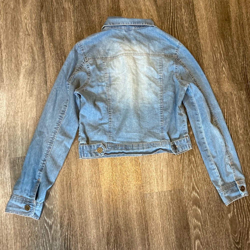 New Look Cropped Denim Jacket - Picture 4 of 8